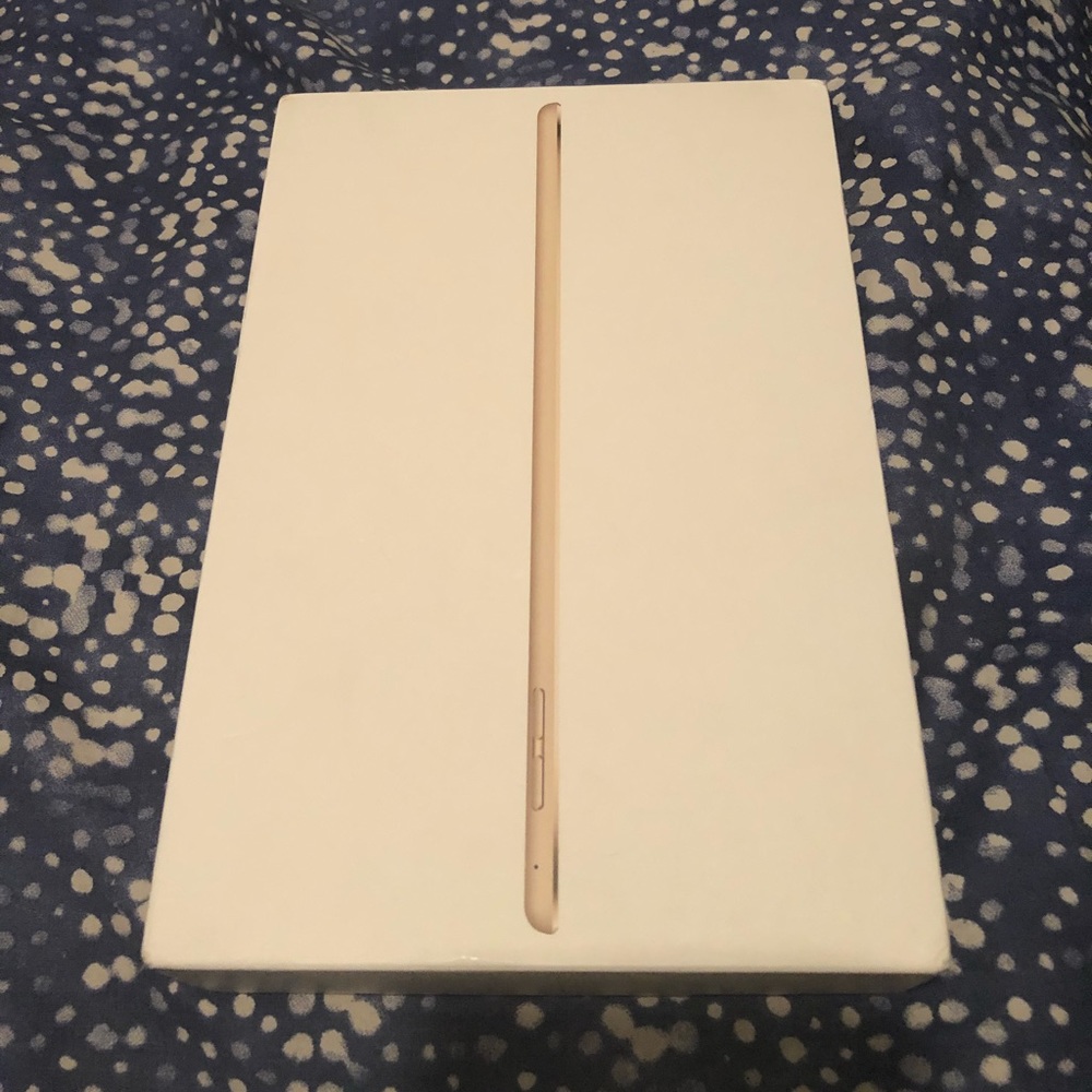 iPad mini 4 + cellular